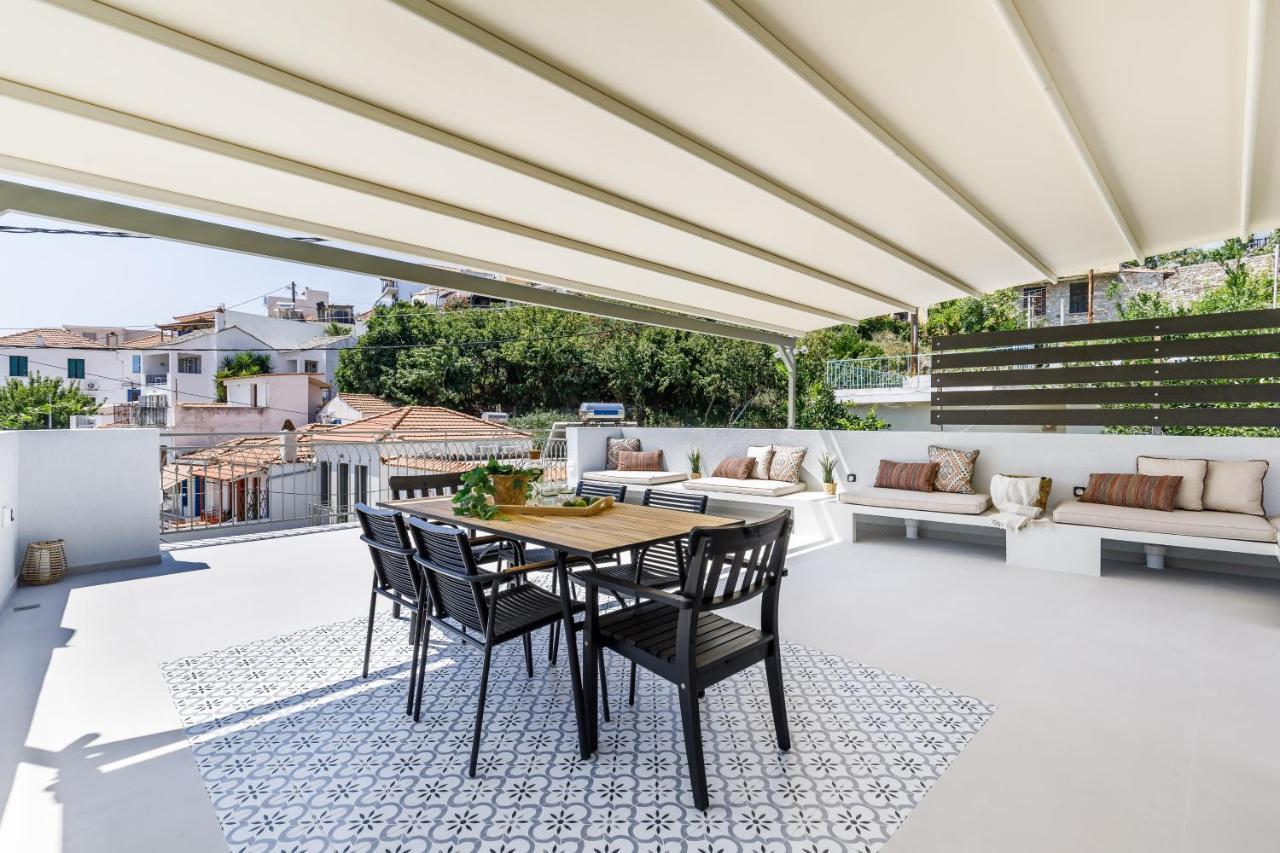 סקופלוס טאון Breezy Rooftop House מראה חיצוני תמונה