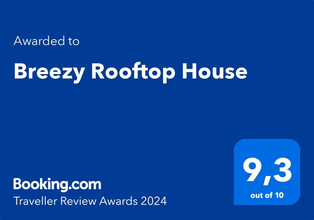 סקופלוס טאון Breezy Rooftop House מראה חיצוני תמונה